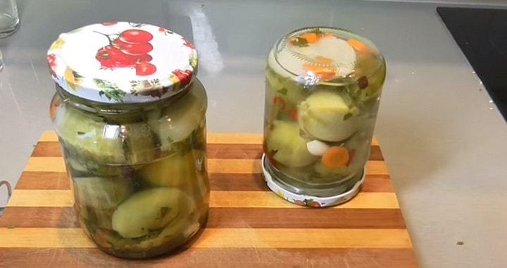 Зеленые помидоры с зеленью по-армянски