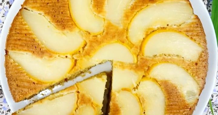 Пирог с грушами и яблоками в духовке