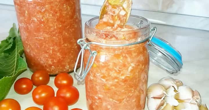 Хреновина горлодёр из помидор с чесноком и хреном