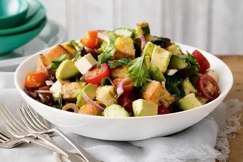 Панцанелла с рассольным сыром