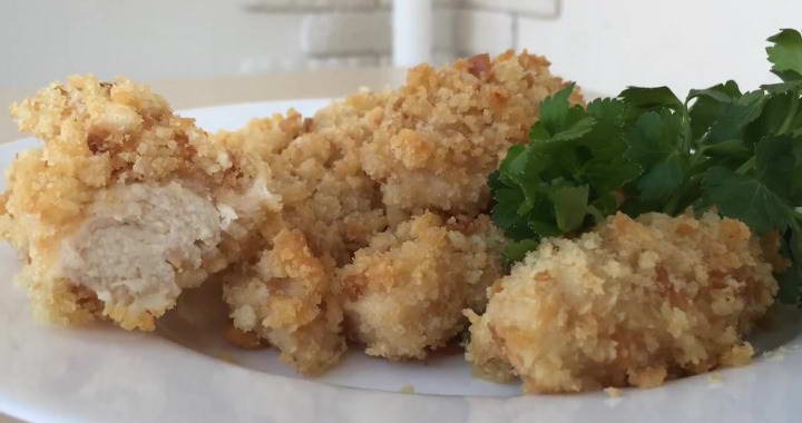 Куриная грудка в панировке