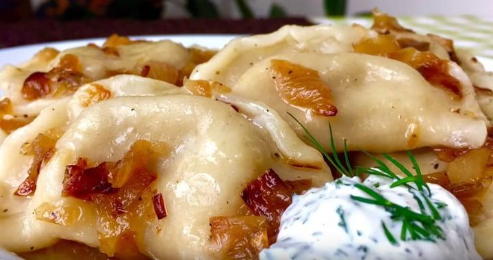 Домашние вареники с картошкой и грибами