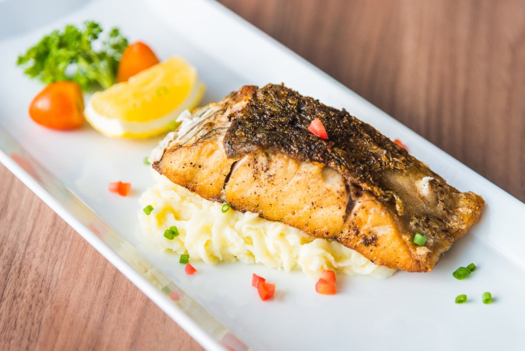 sea-bass-grill-steak (изготовленный на заказ).jpg sea-bass-grill-steak (изготовленный на заказ).jpg