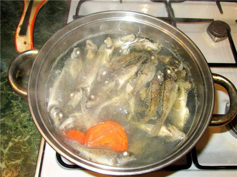 как сварить рыбный бульон из головы бульон из головы рыбы