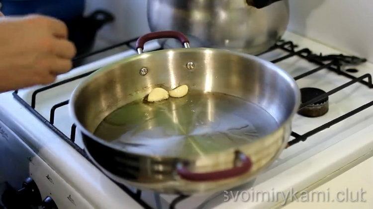 Ароматная овядина в духовке с овощами